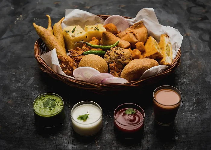 Hotel O Bella House Near Sarita Vihar Metro Station