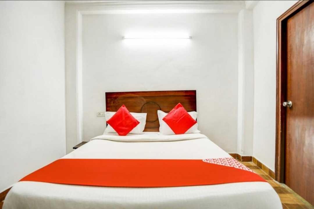 O Bella House Near Sarita Vihar Metro Station Hotel 3*
